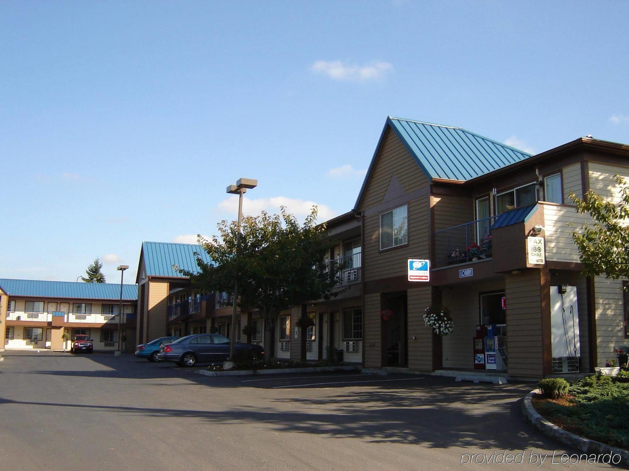 Tulip Inn Mount Vernon Exterior photo